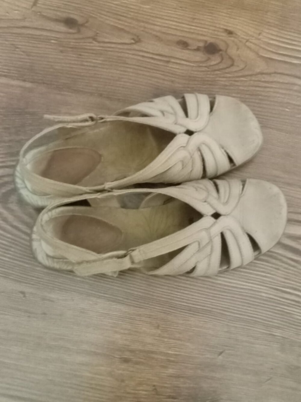 Gently used Denver Hayes tan closed toe sandals with adjustable strap size 7